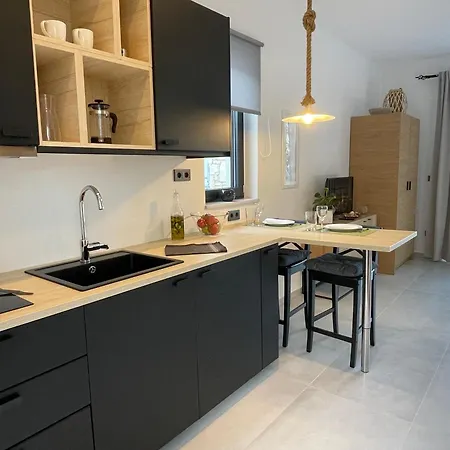 Apartment Polyxeni